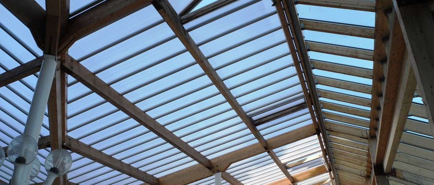 EBERSPÄCHER tetőbevilágító kupolák és bevilágító sávok